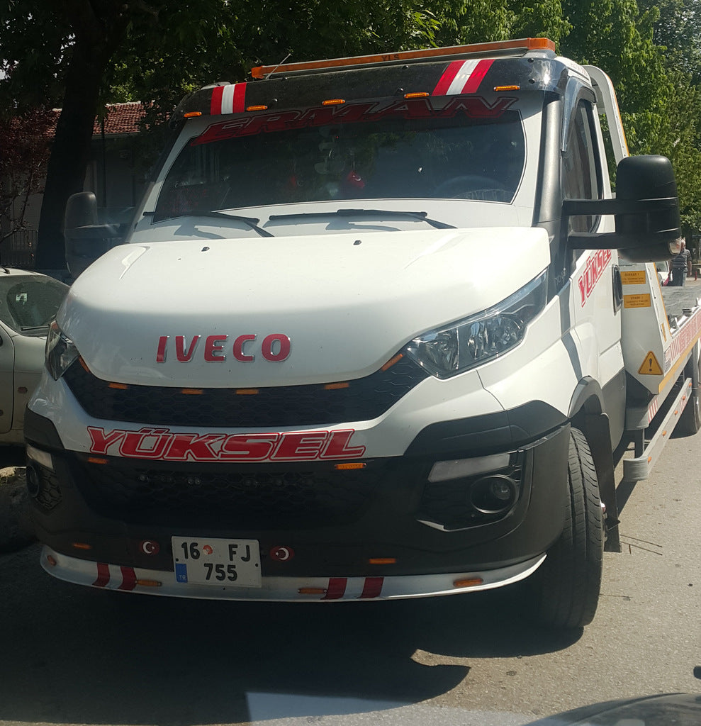 Windshield visor V1 (black gloss, 5mm) for Iveco Daily 2014- - image 4