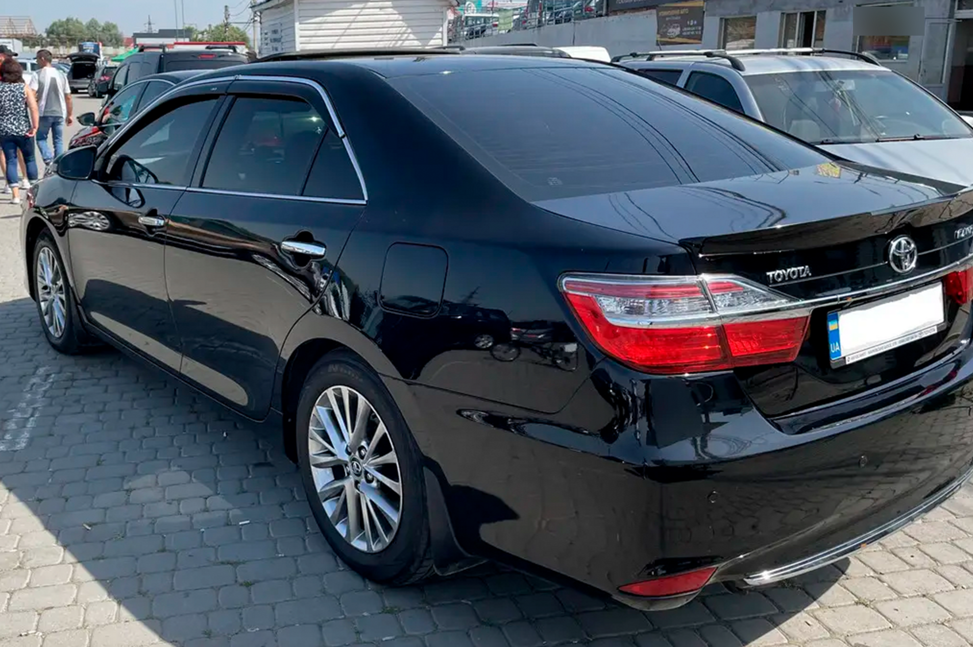 Window visors with chrome trim (2011-2017 EU / 2011-2014 USA, 4 pcs, HIC) for Toyota Camry 2011–2017 - image 2
