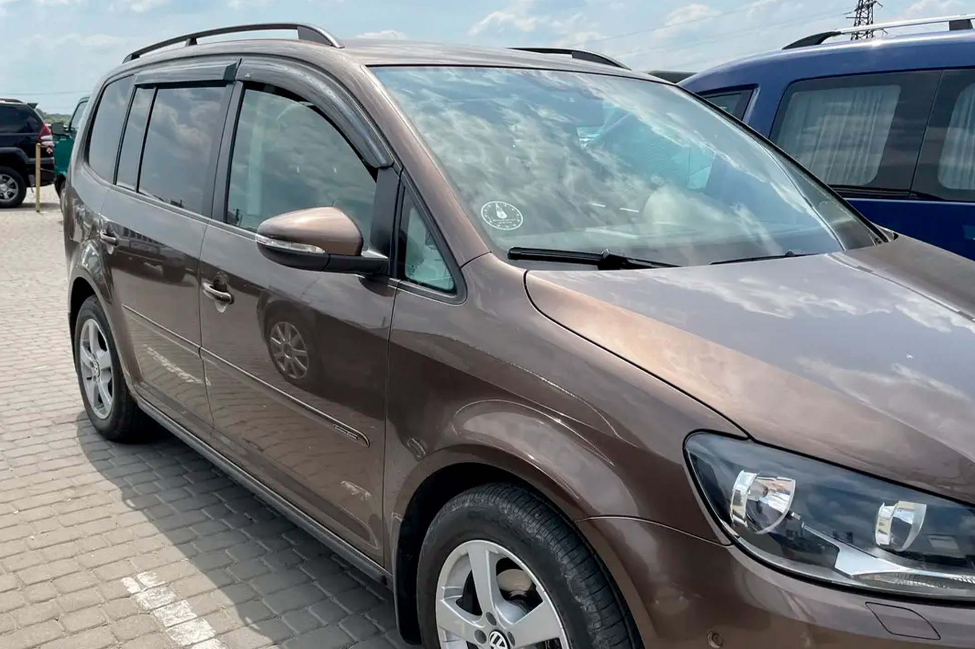 Window Deflectors (4 pcs, HIC) for Volkswagen Touran 2010-2015 - image 1