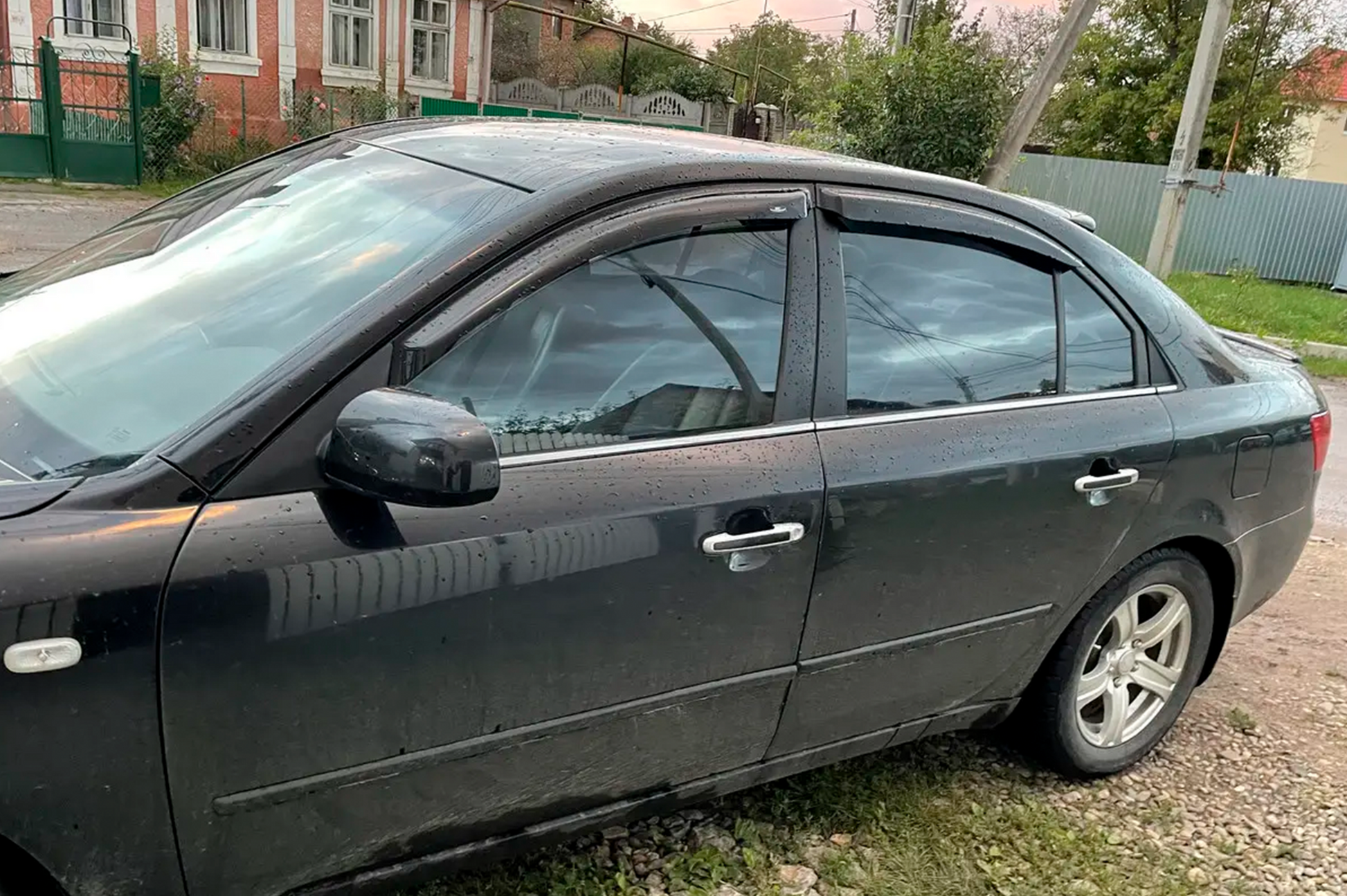 Window Deflectors (4 pcs, HIC) for Hyundai Sonata NF 2004-2009 - image 1