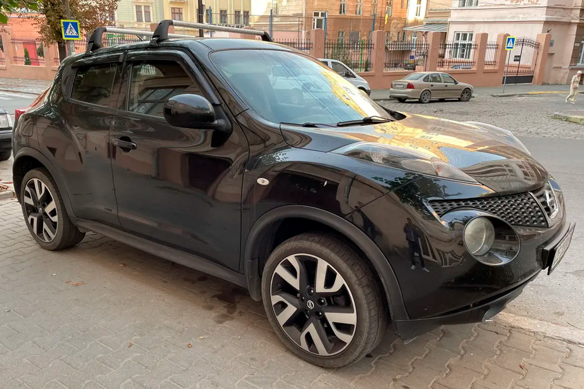 Window Deflectors (4 pcs, HIC) for Nissan Juke 2010-2019 - image 1