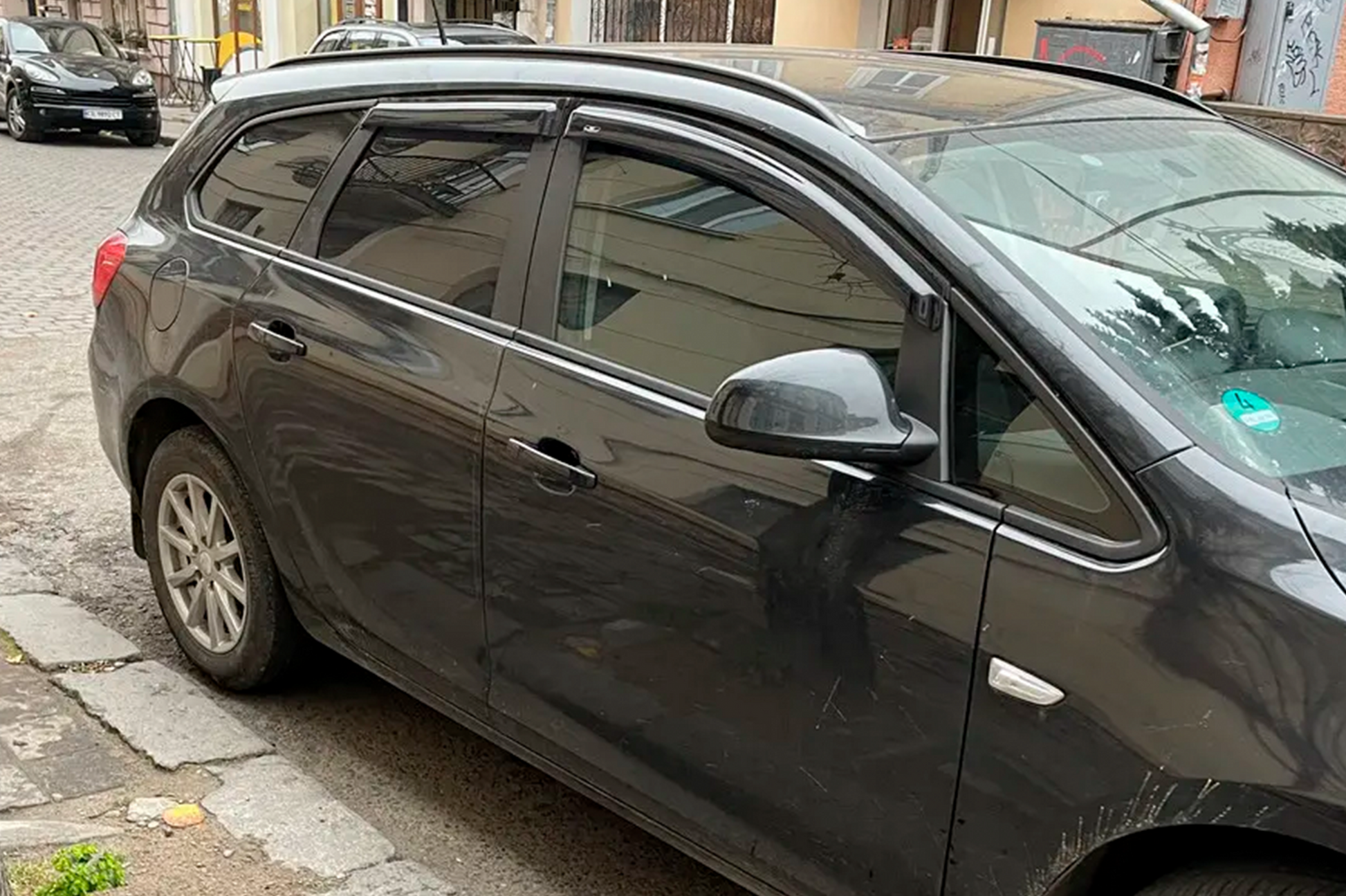 Window Deflectors WG (4 pcs, HIC) for Opel Astra J 2009-2015 - image 1