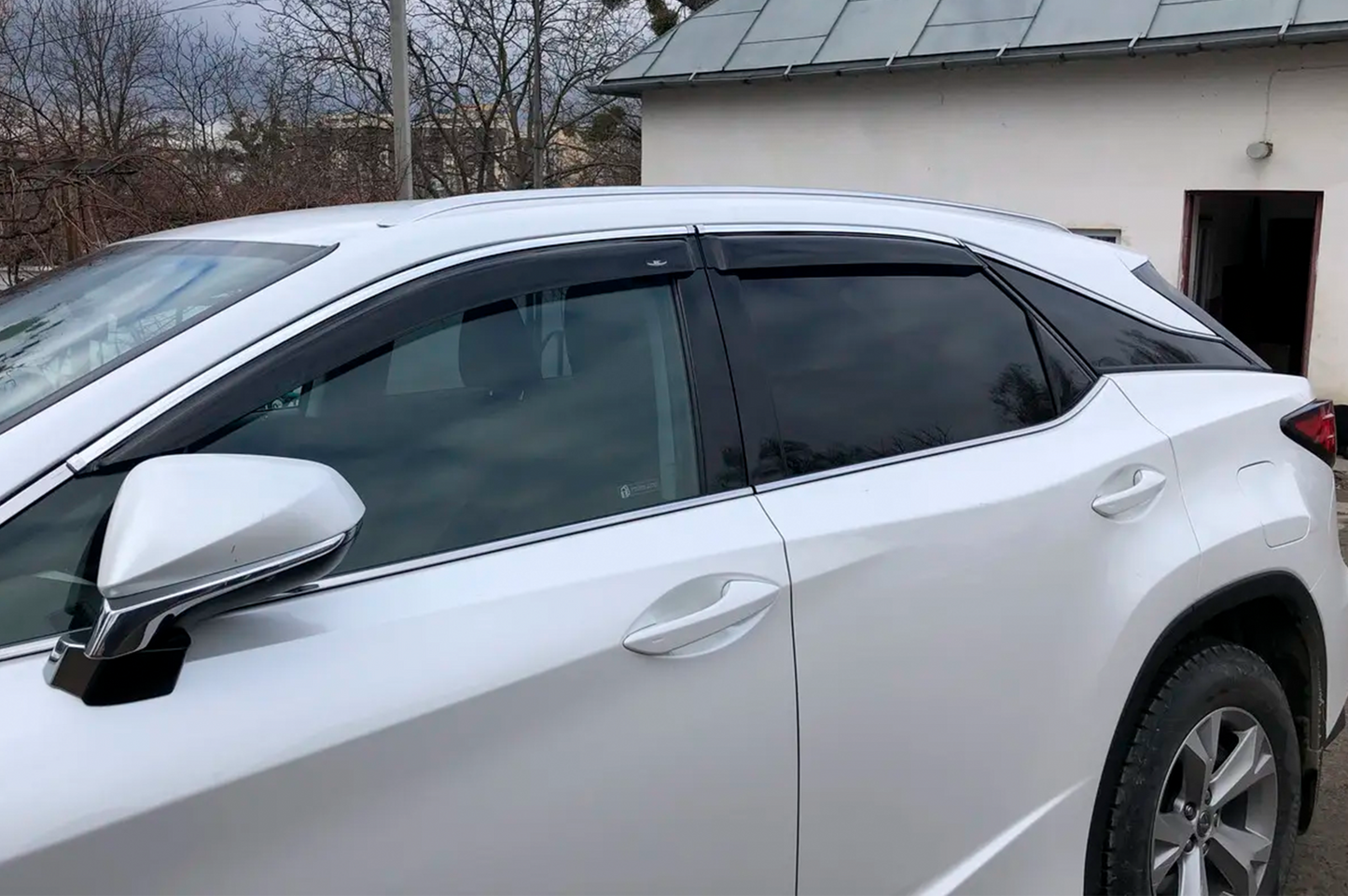 Window Deflectors with Chrome Trim Short (4 pcs, HIC) for Lexus RX 2016-2022 - image 4