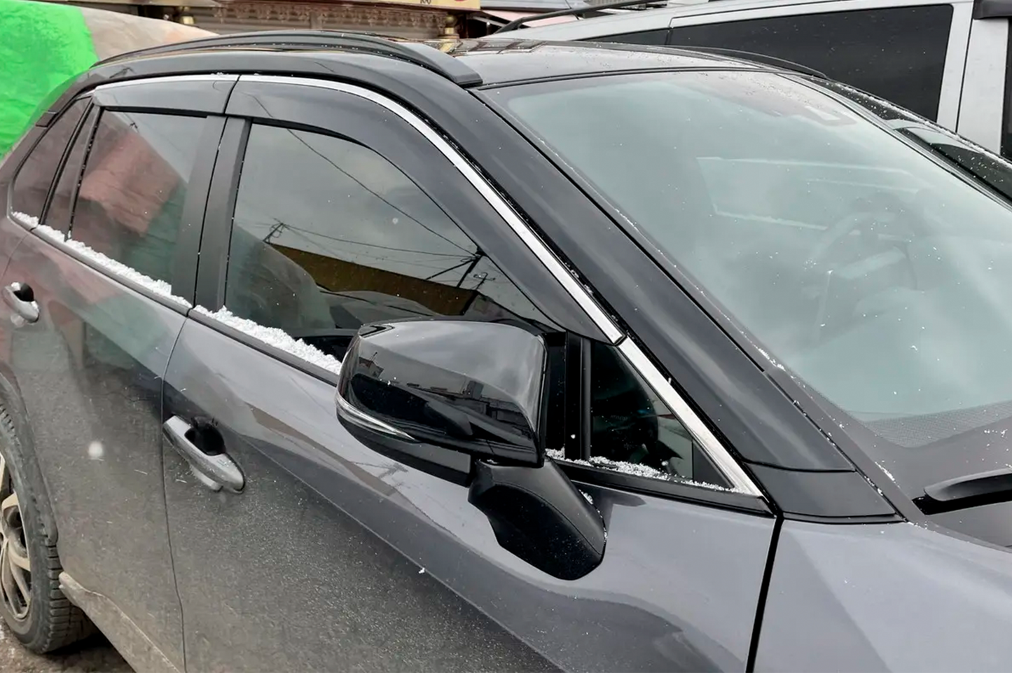 Window deflectors with chrome trim (4 pcs, HIC) for Toyota Rav 4 2019- - image 1