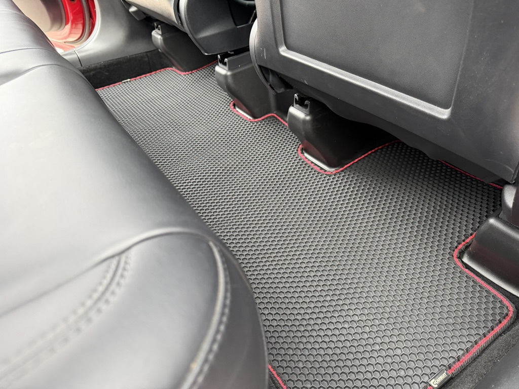 Rubber Floor Mats Carsuit (2020-2024, black) for Tesla Model Y 2020- - image 3