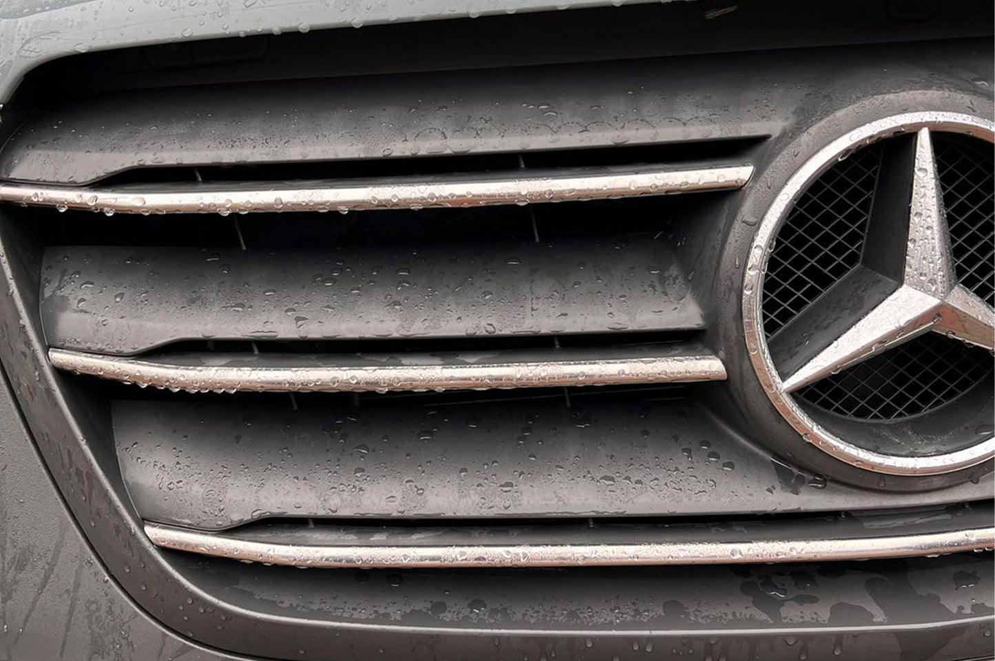 Chrome Grille Covers (5 pcs, Stainless Steel) for Mercedes Sprinter W907/W910 2018- - image 3