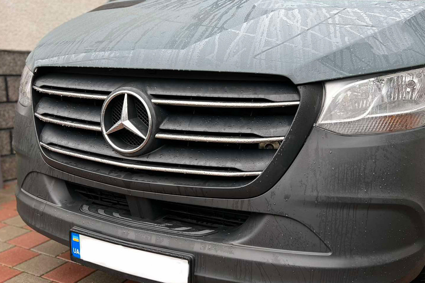 Chrome Grille Covers (5 pcs, Stainless Steel) for Mercedes Sprinter W907/W910 2018- - image 1