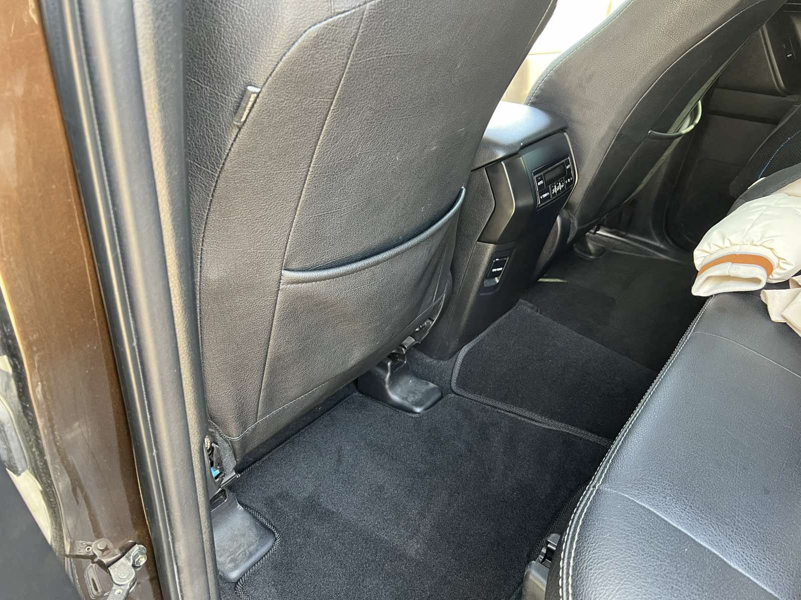 Textile Floor Mats Premium (black) 7-seater, 2013-2022 for Toyota Land Cruiser Prado 150 2009-2023 - image 3