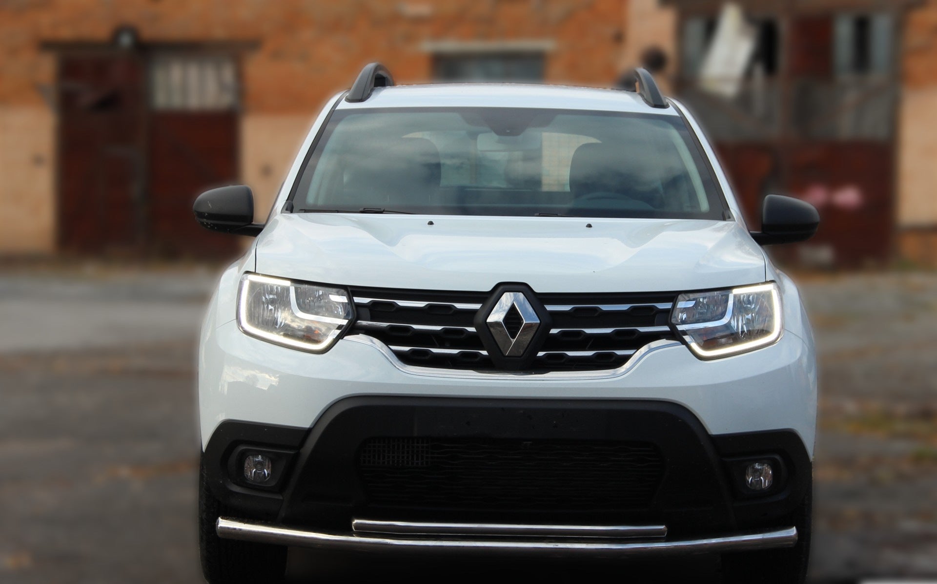 Front Bull Bar ST014 (Stainless Steel) for Renault Duster 2008-2017 - image 1