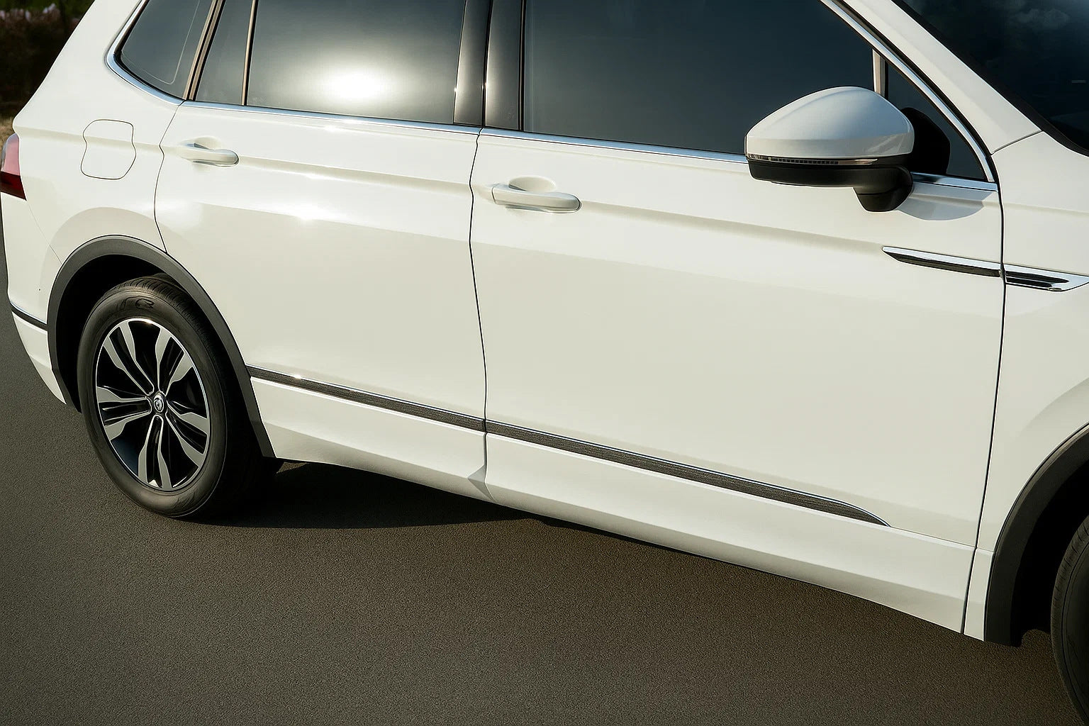 Carmos Door Mouldings (4 pcs, Stainless Steel) for Volkswagen Tiguan 2016-2023 - image 4