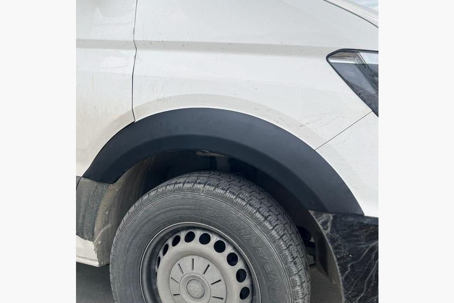 Wide fender flares (4 pcs, black) for Man TGE 2017- - image 3