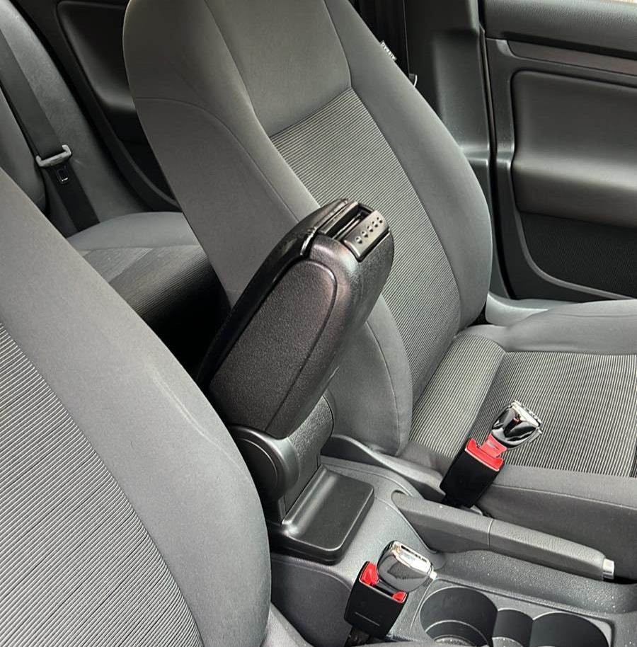 Armrest (in the housekeeper) for Volkswagen Golf 5 - Reelken Auto