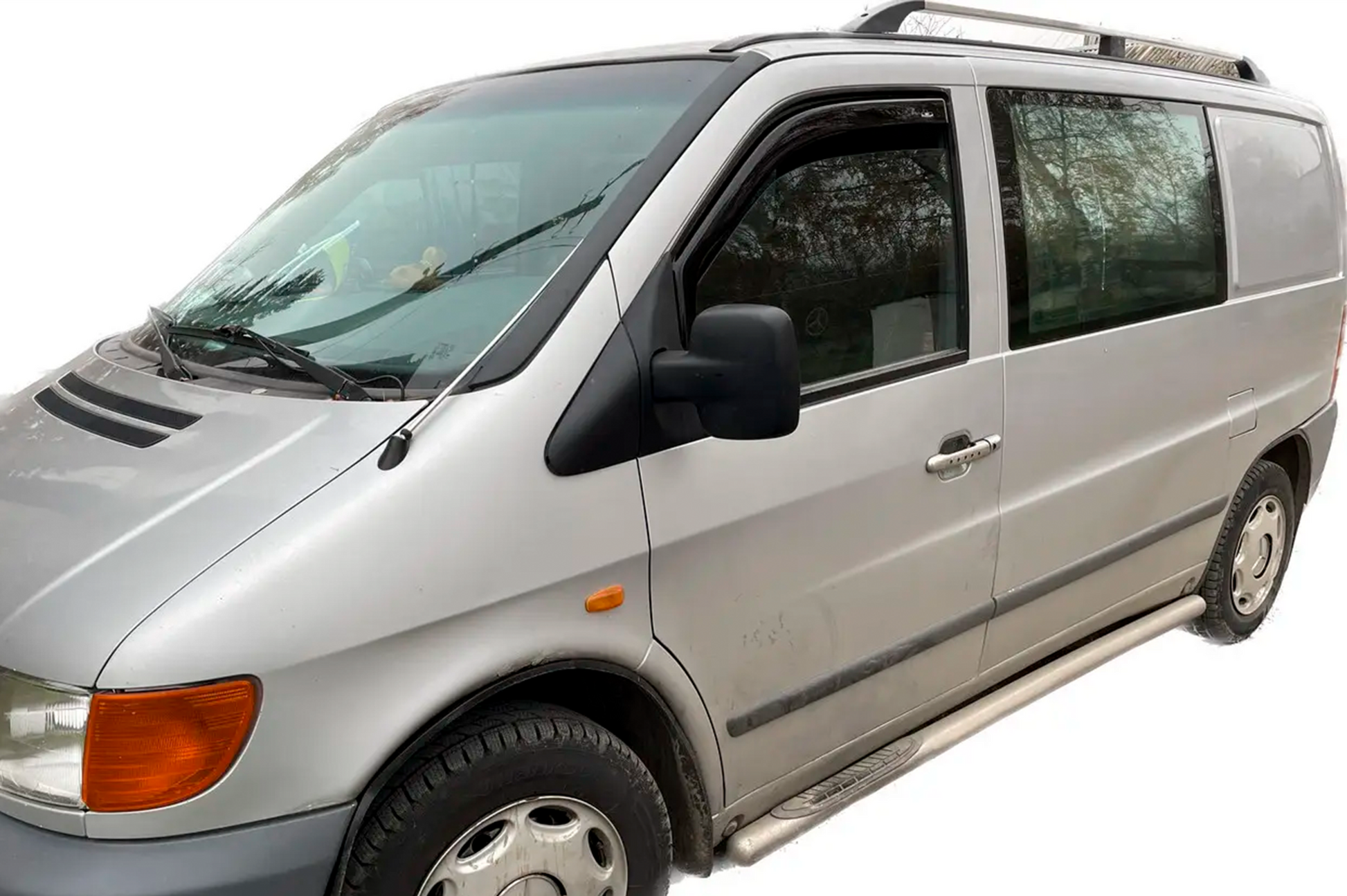 In-channel window deflectors (2 pcs, HIC) for Mercedes Vito W638 1996-2003 - image 7