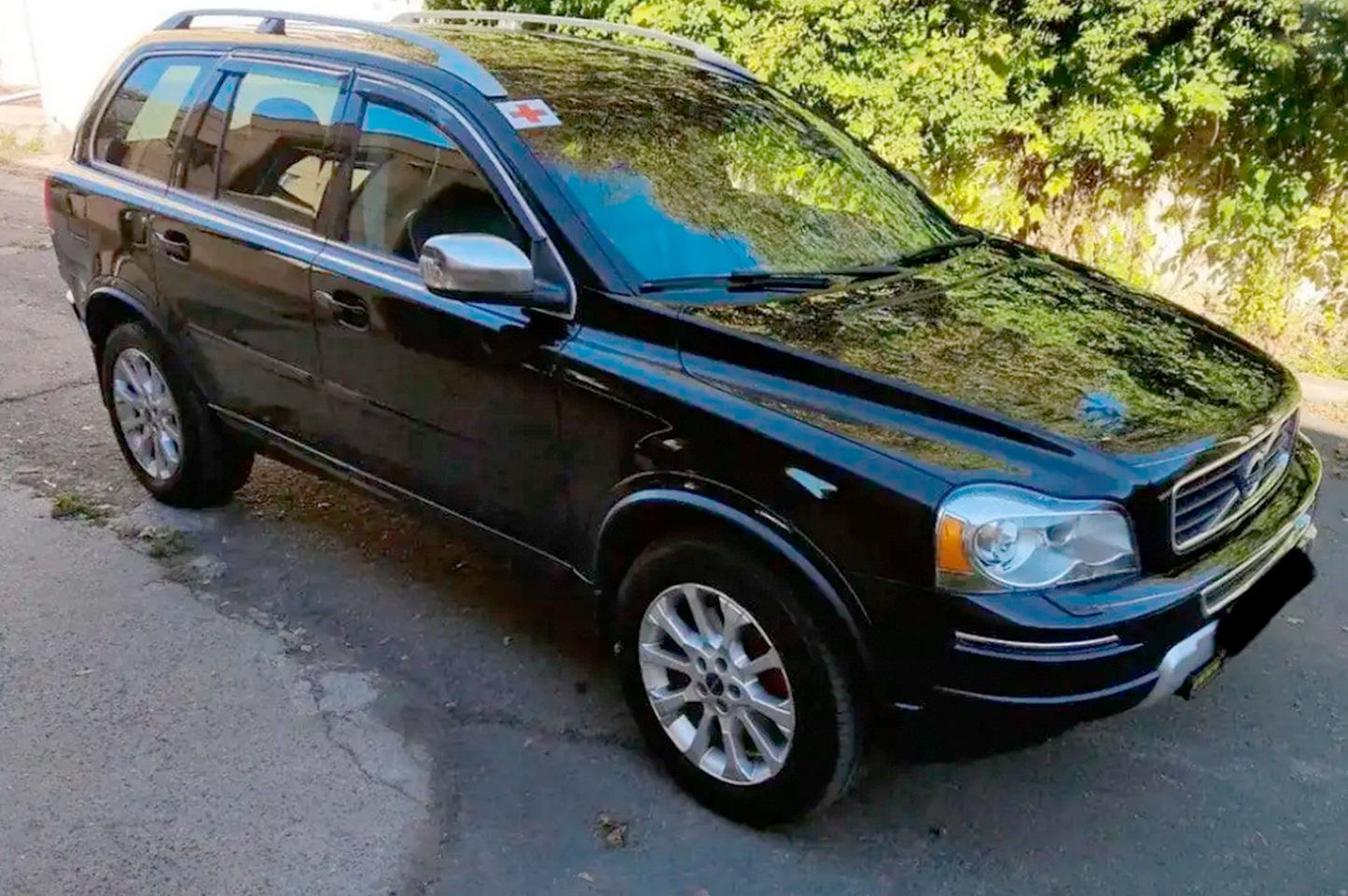 Window deflectors with chrome trim (4 pcs, HIC) for Volvo XC90 2002-2014 - image 1