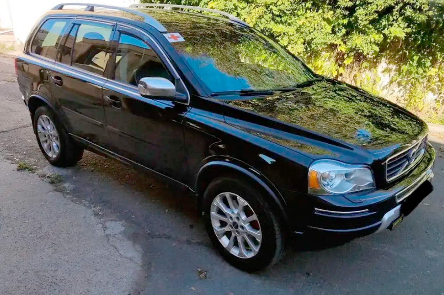 Window deflectors with chrome trim (4 pcs, HIC) for Volvo XC90 2002-2014 - image 1