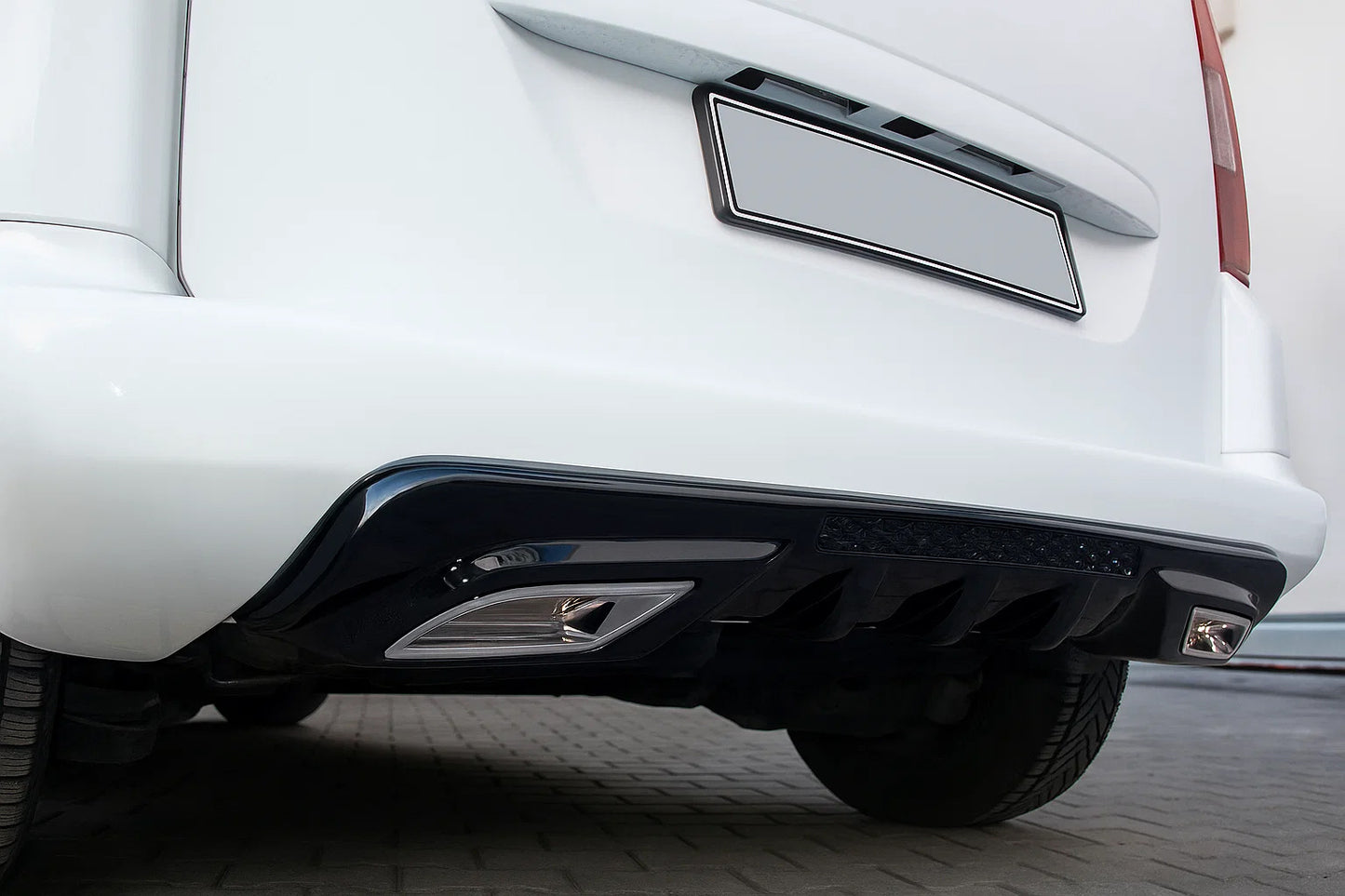 Rear diffuser (primed for painting) for Peugeot Partner Tepee 2008-2018 - image 1
