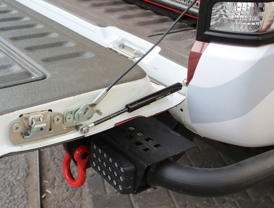 Soft opening mechanism for tailgate for Mitsubishi L200 2015-2024 - image 3