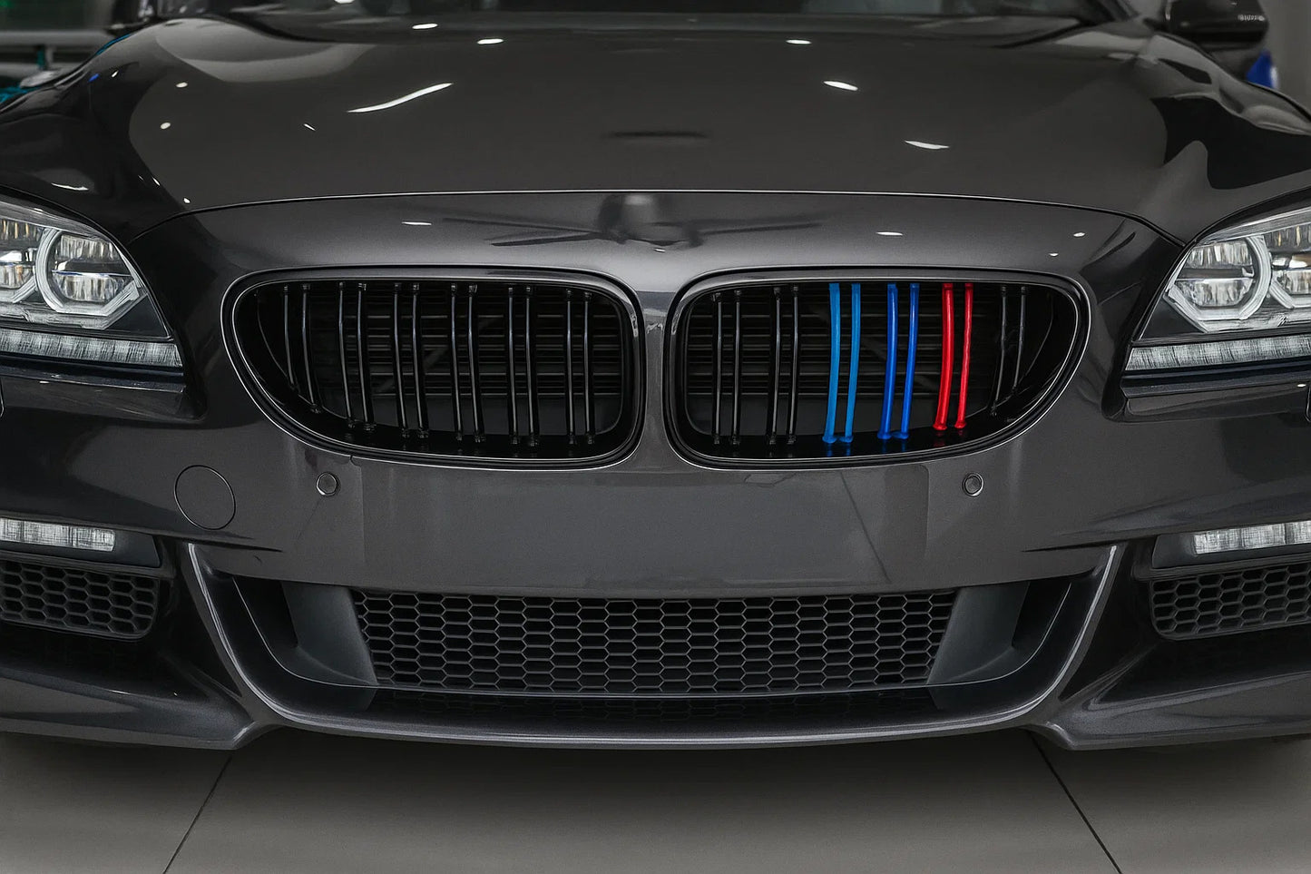 Kidney Grilles M-Look (M-Color) for BMW 6 Series F12/F13/F06 2011-2018 - image 1