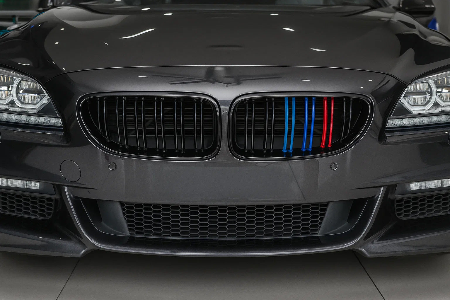 Kidney Grilles M-Look (M-Color) for BMW 6 Series F12/F13/F06 2011-2018 - image 1