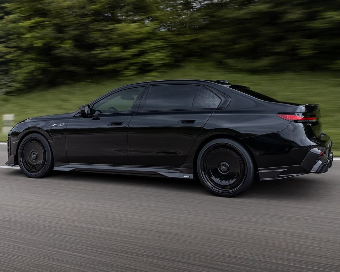 MNSR-Style Carbon body kit for BMW 7 series G70/G71 - image 5