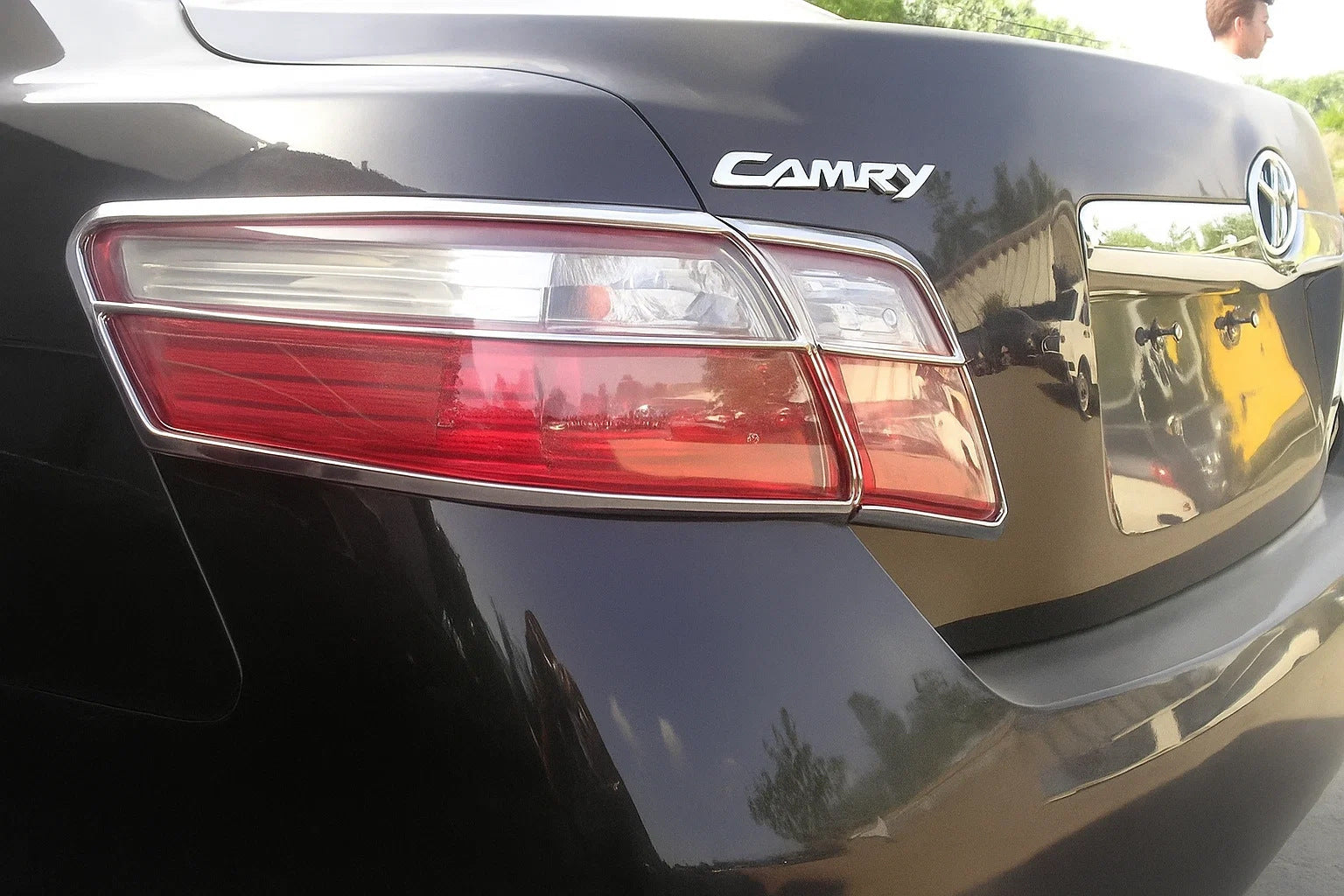 Chrome Tail Light Covers (2 pcs, plastic) for Toyota Camry 2006-2011 - image 1