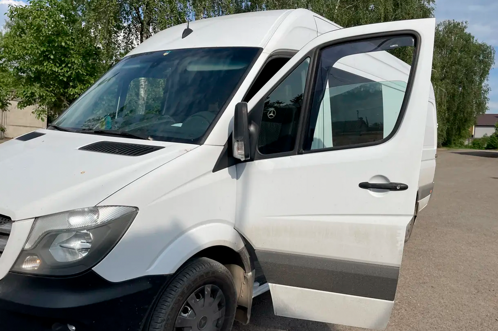 In-channel window deflectors (2 pcs, HIC) for Mercedes Sprinter W906 2006-2018 - image 18