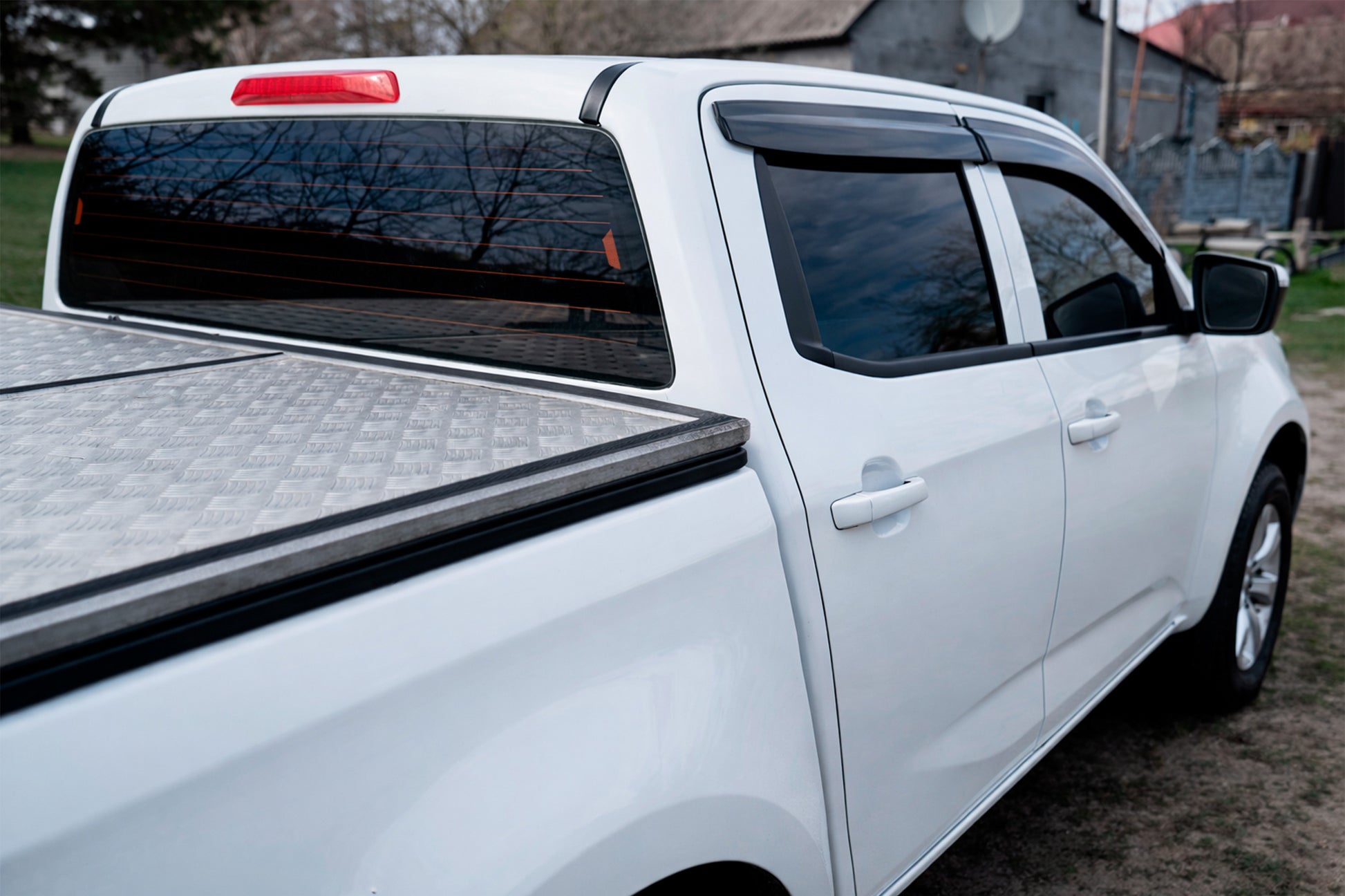 Window Deflectors (4 pcs, Sunplex Sport) for Isuzu D-Max 2019- - image 5