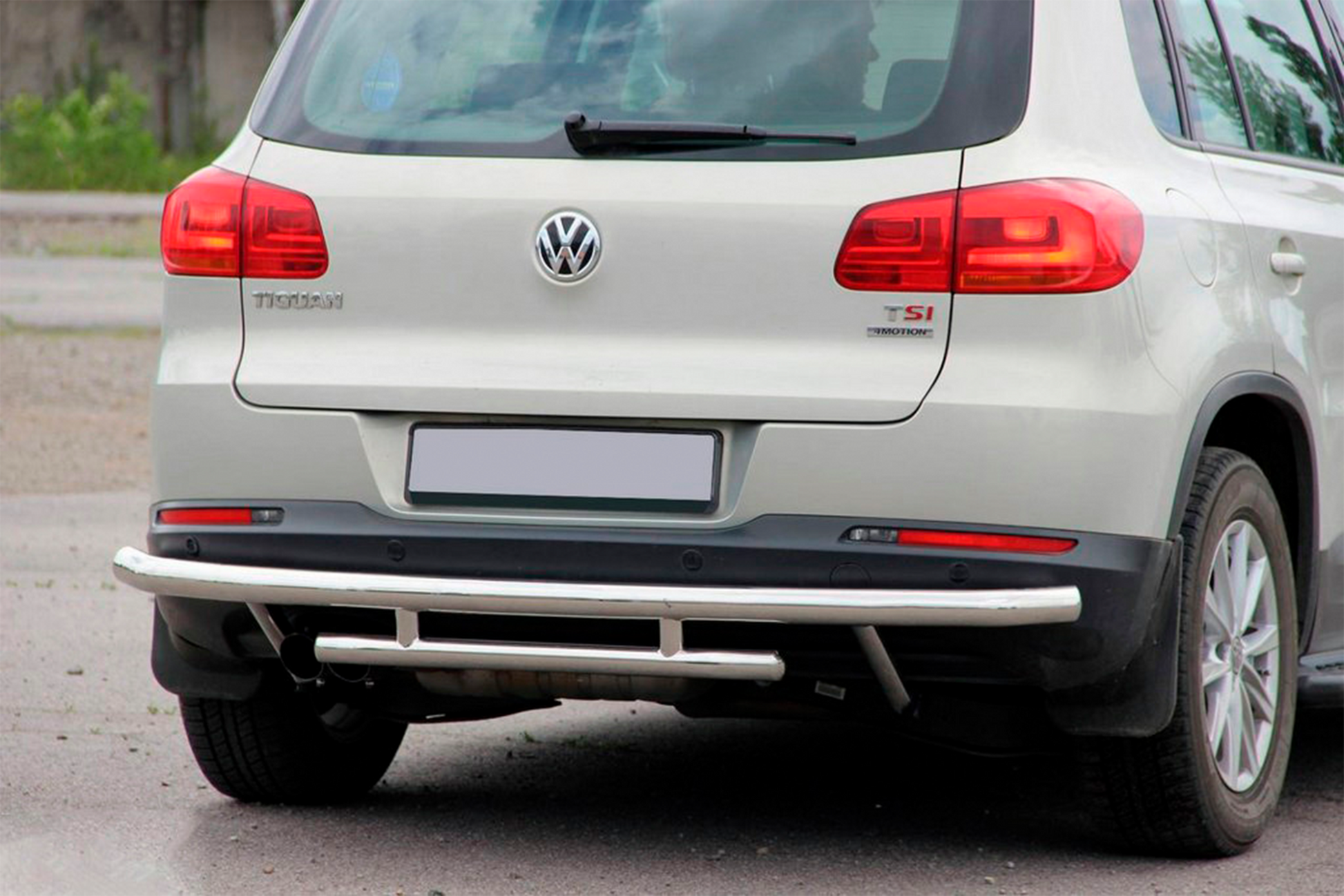 Rear Guard AK002-2 (Stainless Steel) for Volkswagen Tiguan 2007-2016 - image 2