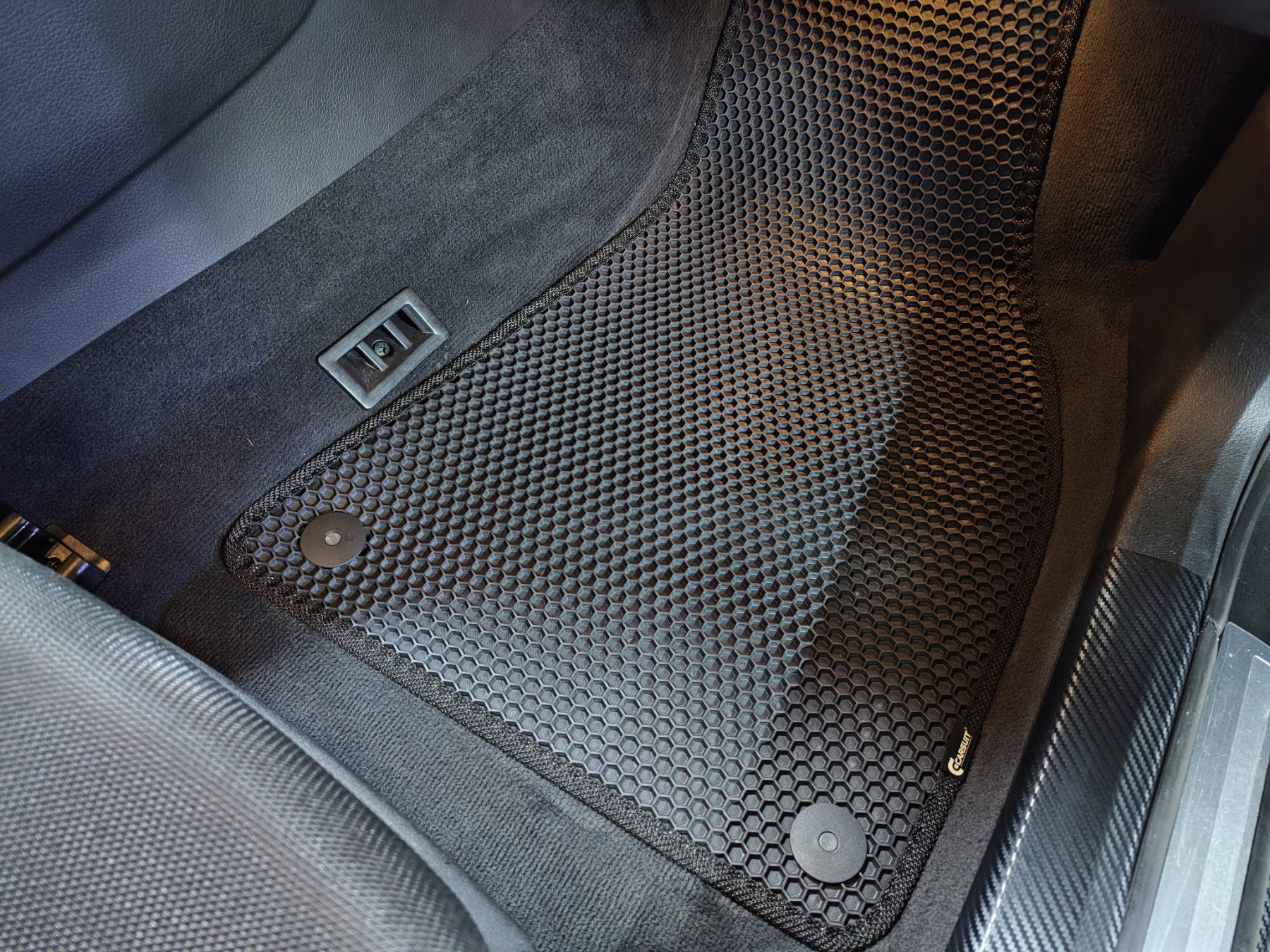 Rubber Floor Mats Carsuit (Black) for Audi A4 B7 2004-2008 - image 4