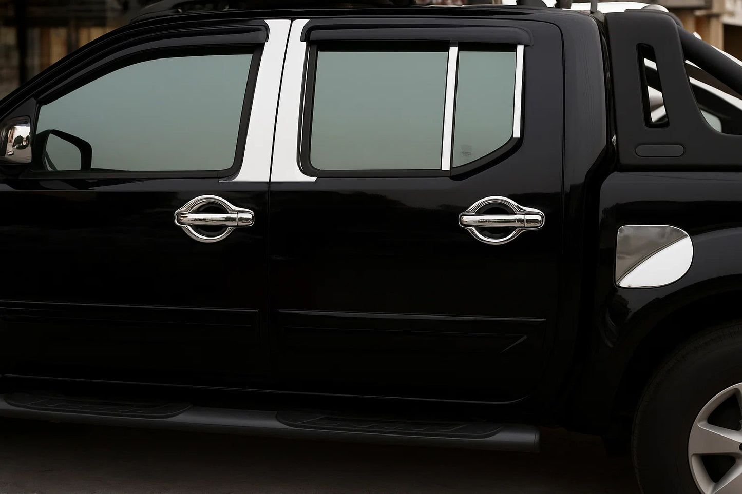 Chrome Pillar Covers (6 pcs, Stainless Steel) for Nissan Navara 2006-2015 - image 1