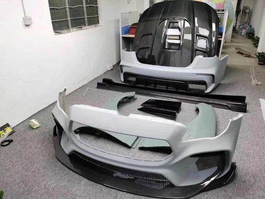 A set of body kits with a carbon fiber hood for Maserati Quattroporte 2013↗︎ - Reelken Auto