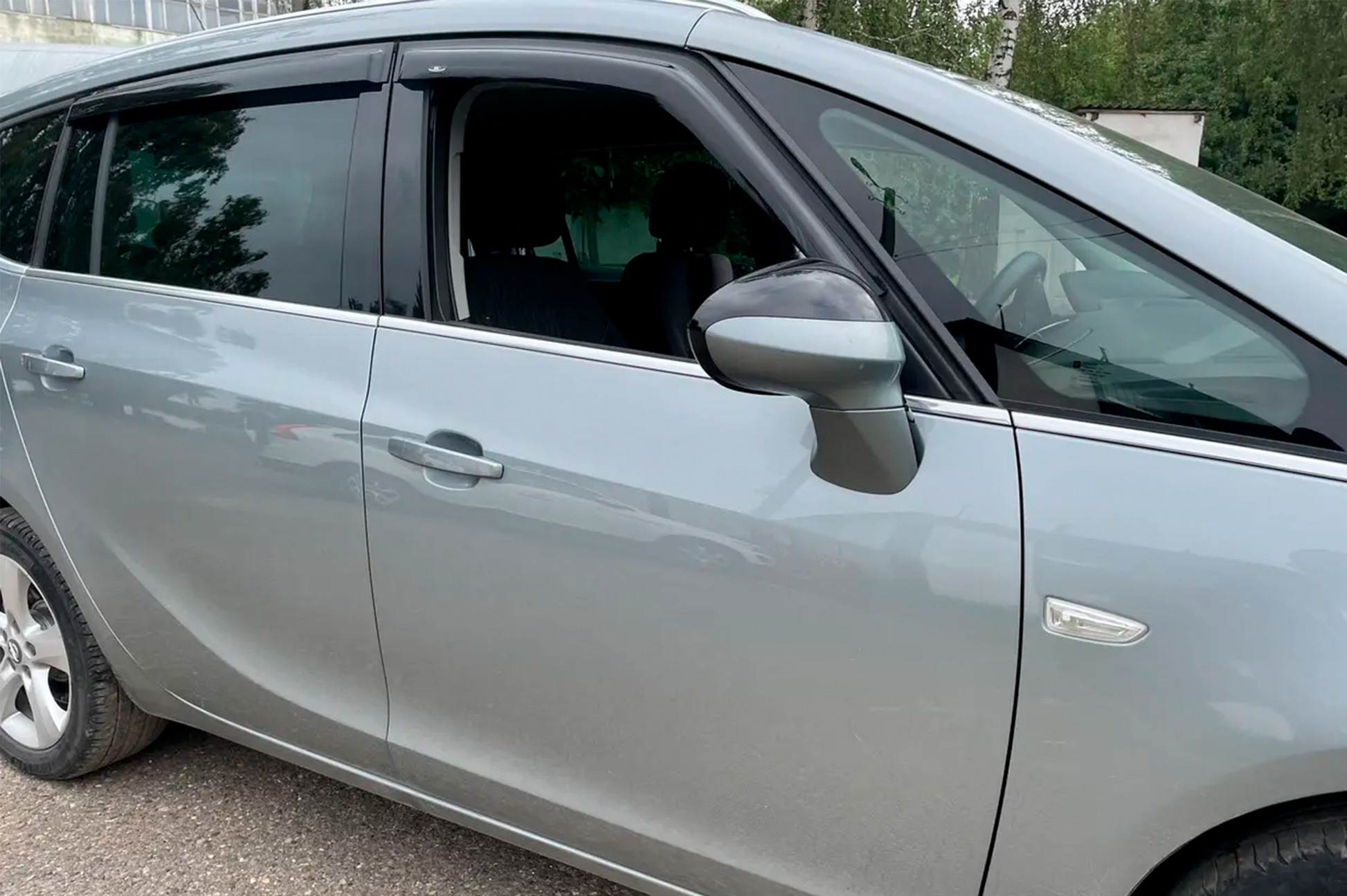 Window Deflectors (4 pcs, HIC) for Opel Zafira C Tourer 2011-2019 - image 1