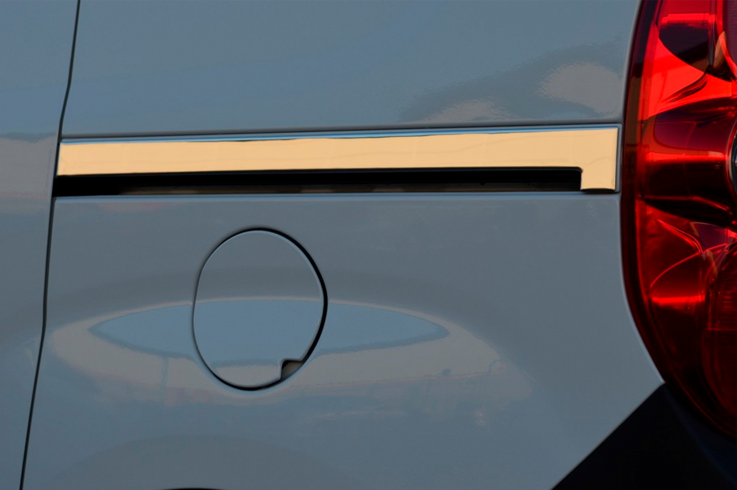 Wide stainless steel molding for sliding door (2 pcs) for Fiat Doblo II 2010-2022 - image 6
