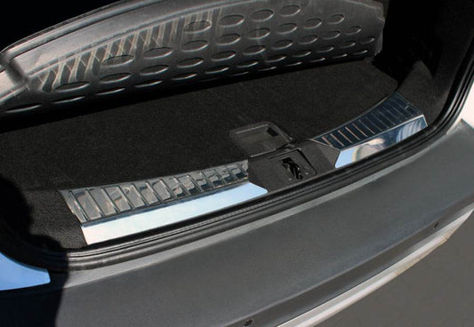 Cover on the threshold of the trunk 2013-2016 (2 parts, stainless steel) for Ford Kuga/Escape 2013-2019 - Reelken Auto