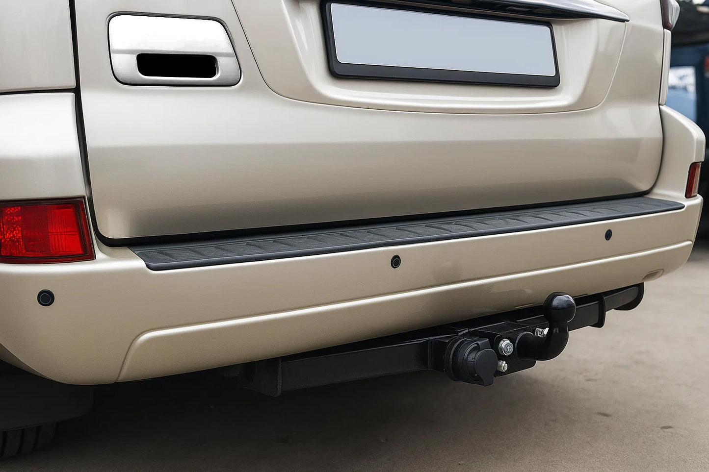 Chrome Tailgate Handle Cover (Stainless Steel) for Toyota Land Cruiser Prado 120 2002-2009 - image 1