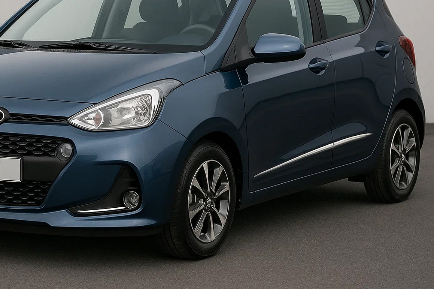 Chrome Door Moldings (4 pcs, Stainless Steel) for Hyundai I-10 2017-2020 - image 1