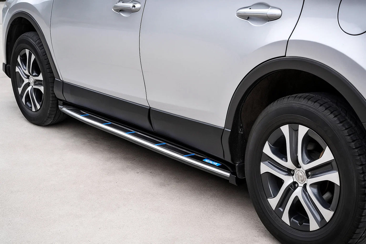 Side Steps OEM V4 (2016-2018, 2 pcs, Aluminum) for Toyota Rav 4 2013-2018 - image 3