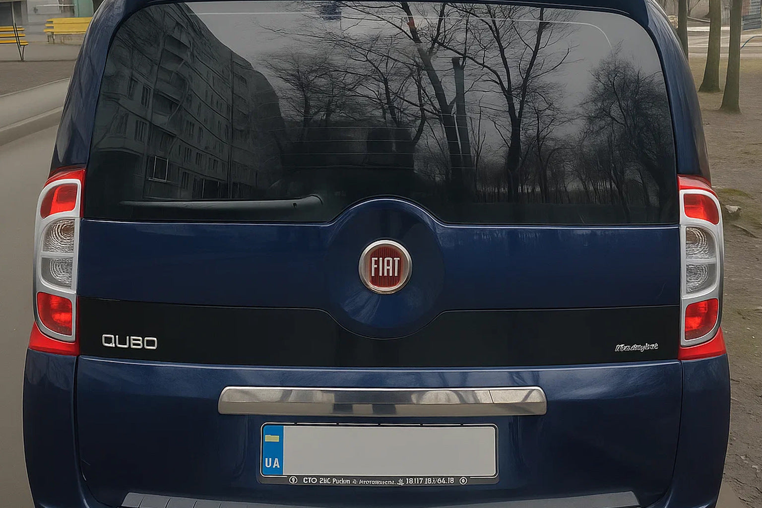 Chrome Tail Light Covers (2 pcs, Stainless Steel) for Fiat Fiorino/Qubo 2008-2024 - image 1