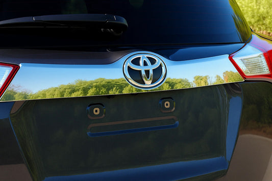 Chrome trim above license plate bumper Libao 2013-2016 stainless steel for Toyota Rav 4 2013-2018 - image 1