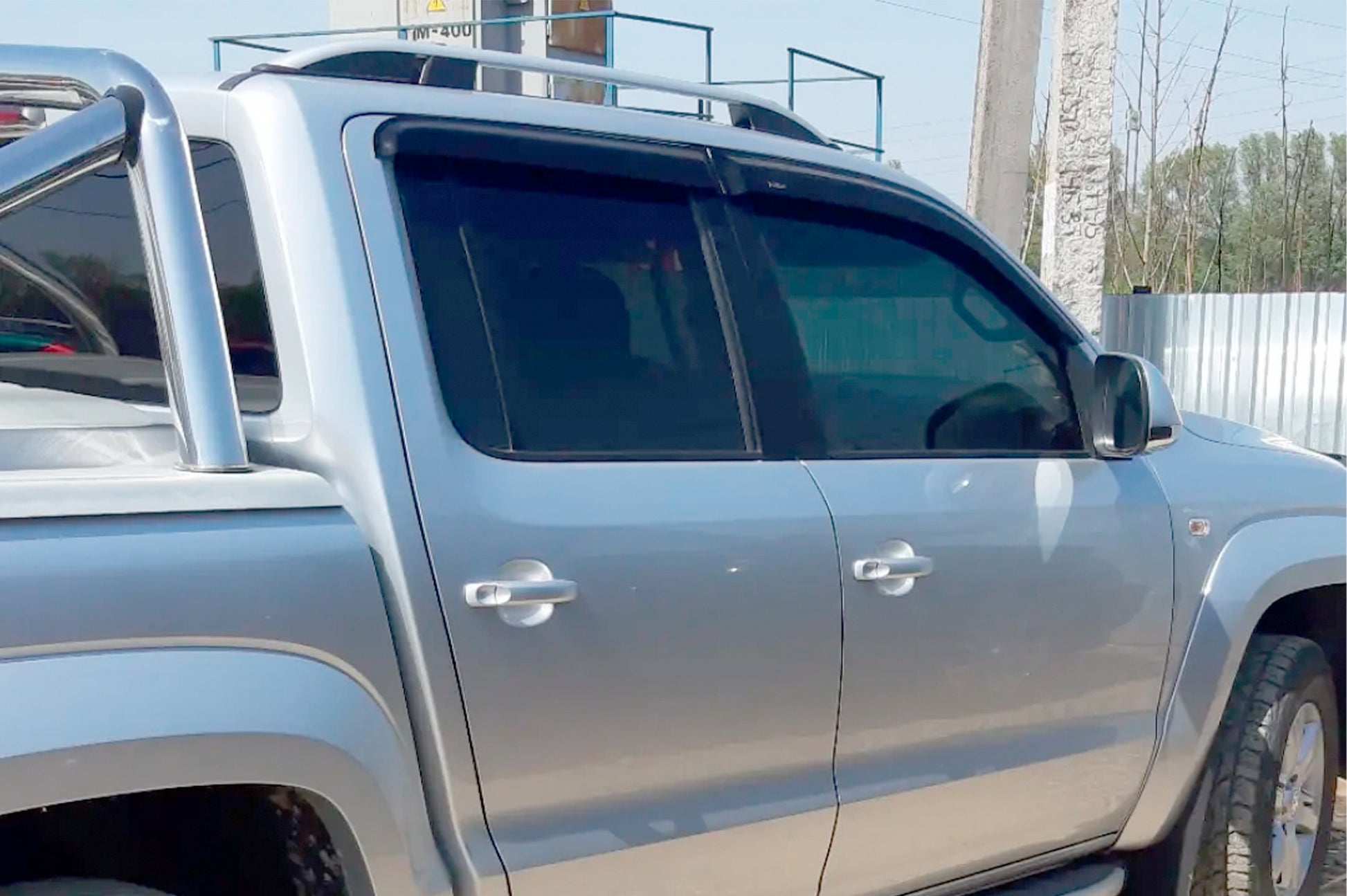 Window Deflectors (4 pcs, HIC) for Volkswagen Amarok 2010-2022 - image 1