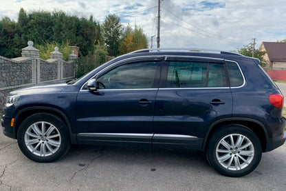Window deflectors with chrome trim (4 pcs, HIC) for Volkswagen Tiguan 2007-2016 - image 2