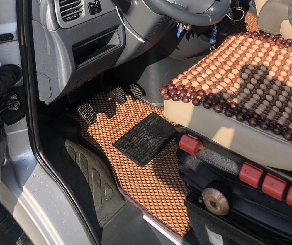 EVA Floor Mats (CDI, Brick Red) for Mercedes Sprinter W901/902/903/904/905 1995-2006 - image 2