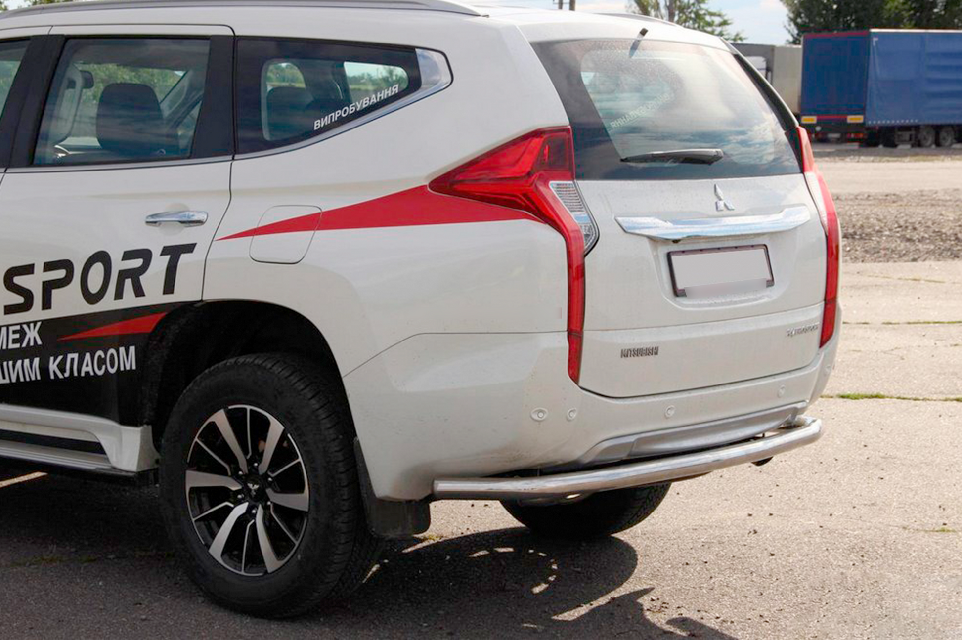 Rear Guard AK005 (Stainless Steel) for Mitsubishi Pajero Sport 2015- - image 1