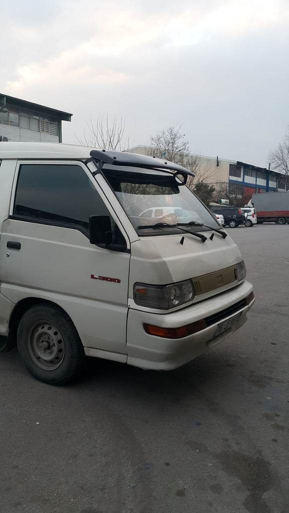 The visor on the windshield for Mitsubishi L300 - Reelken Auto