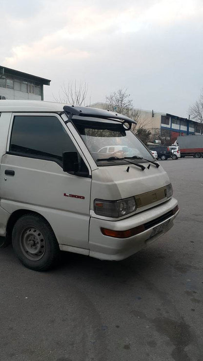 The visor on the windshield for Mitsubishi L300 - Reelken Auto