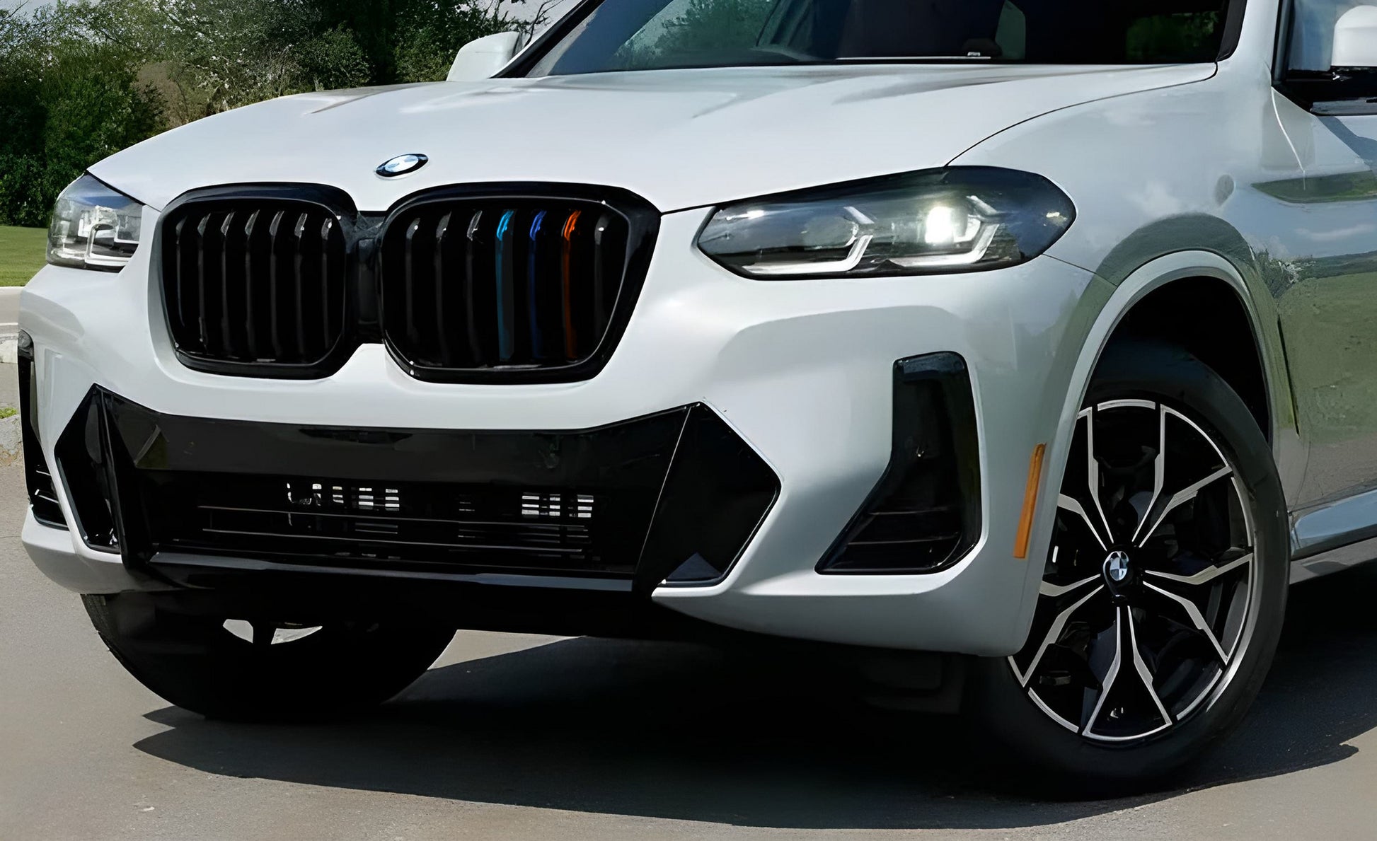 Kidney Grille 1 Bar (2021+, M-Color) for BMW X3 G01 2018- - image 1