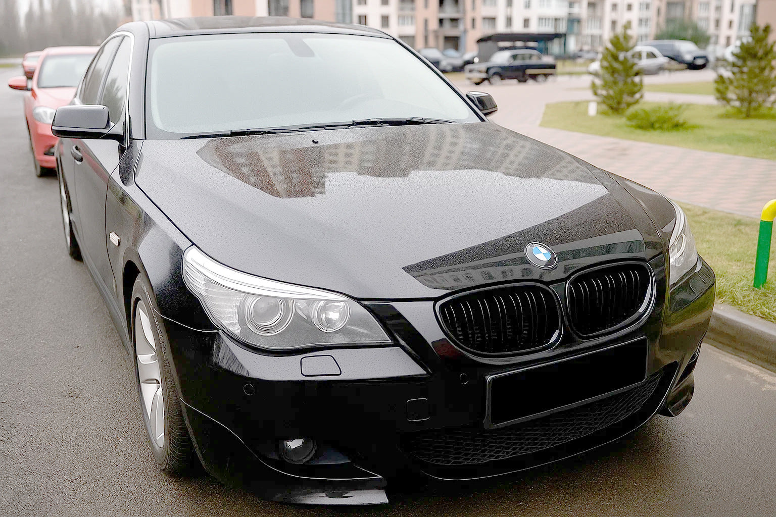 Kidneys M-Look (Gloss Black) for BMW 5 Series E-60/61 2003-2010 - image 1