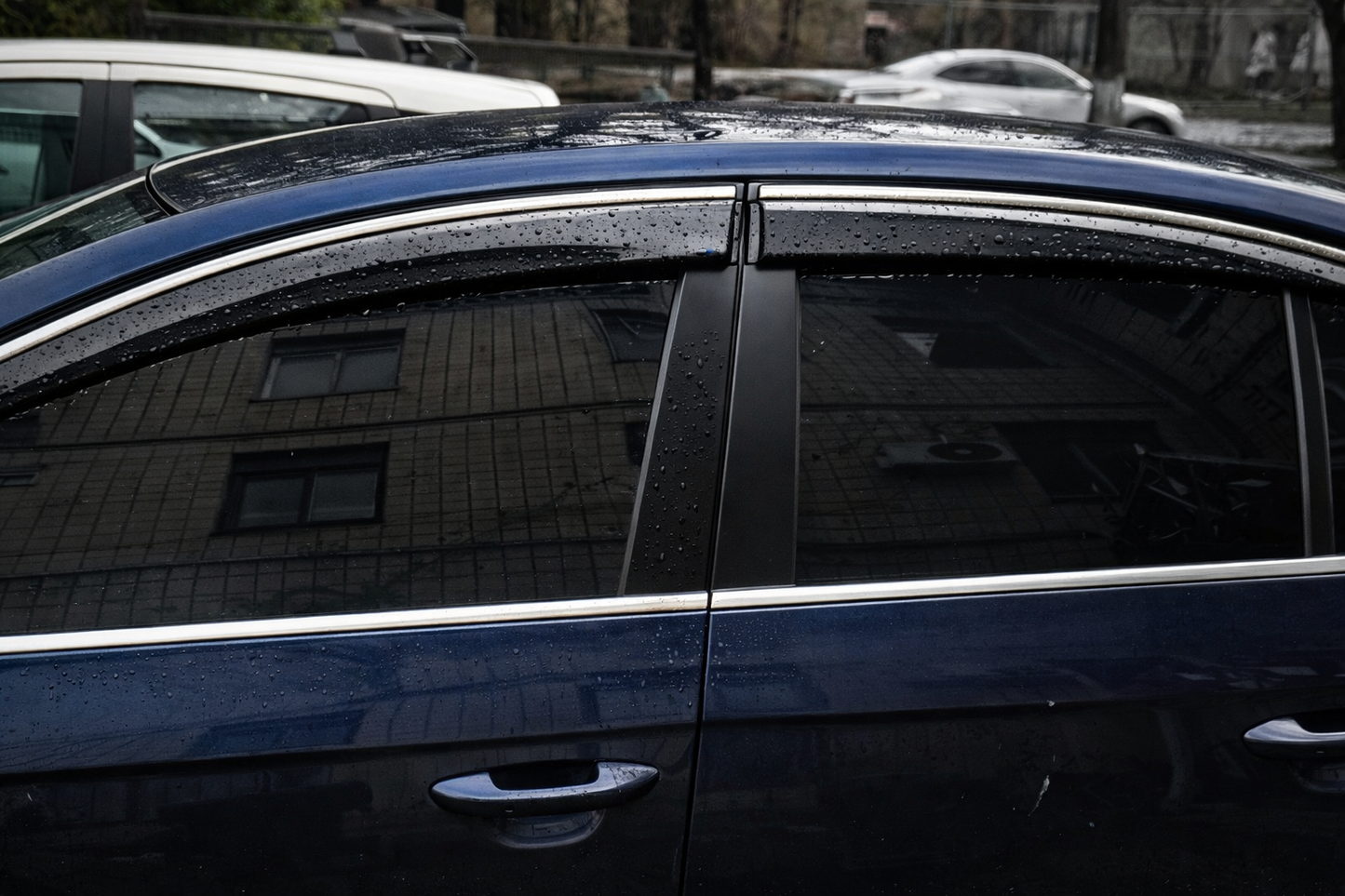Window Deflectors with Chrome Trim (4 pcs, Sunplex Chrome) for Volkswagen Passat B6 2006-2012 - image 5