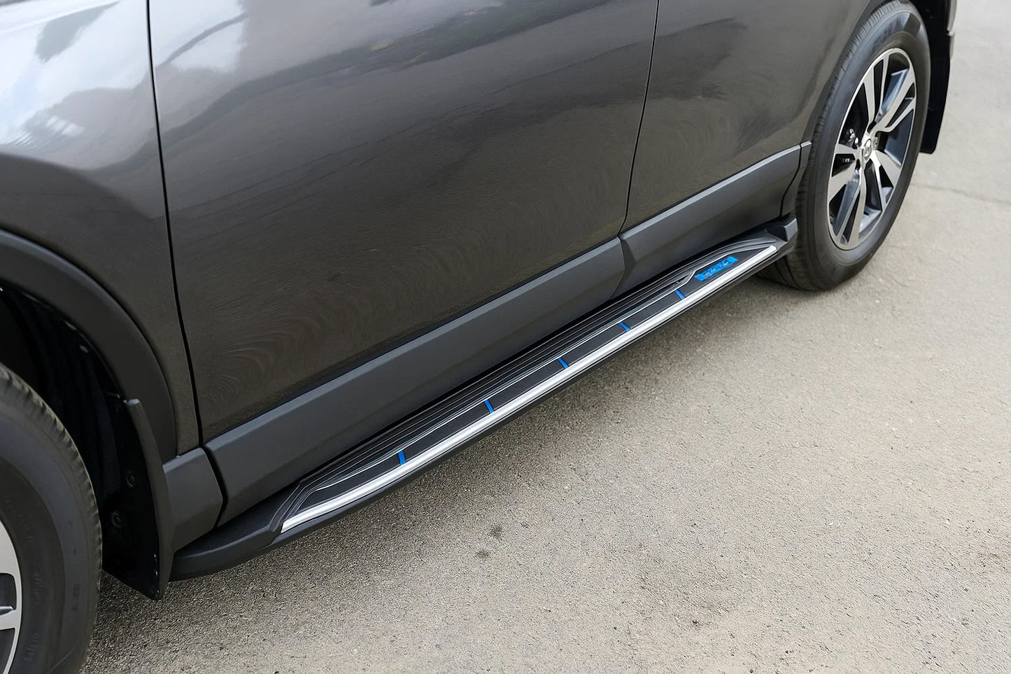 Side Steps OEM V4 (2016-2018, 2 pcs, Aluminum) for Toyota Rav 4 2013-2018 - image 1