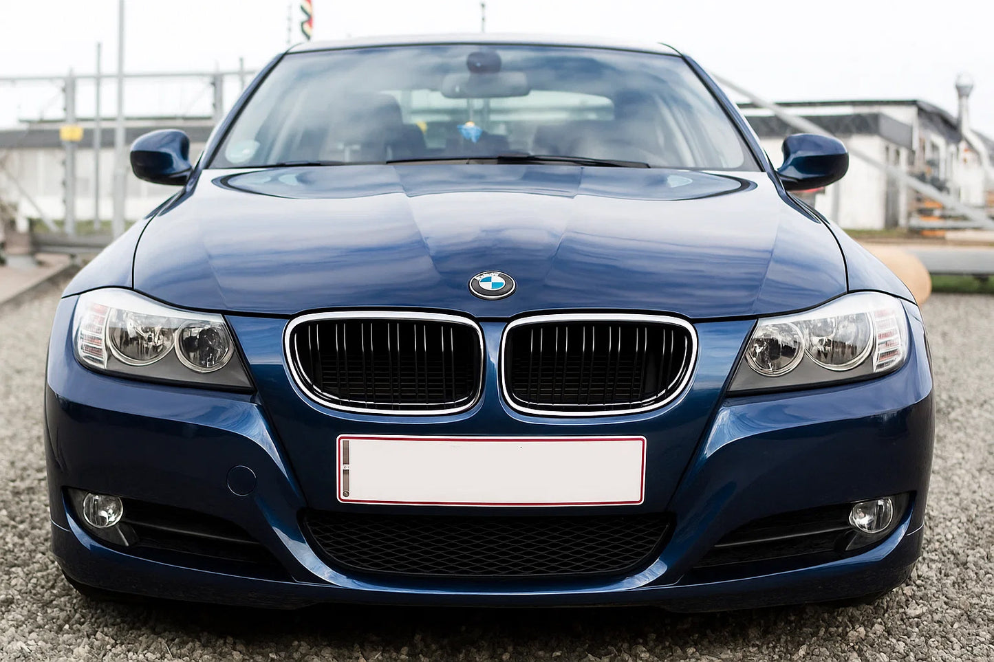 M-Look Kidney Grilles (for E-90/91 2008-2011, Gloss Black with Chrome Trim) for BMW 3 Series E90/E91 2005-2011 - image 1